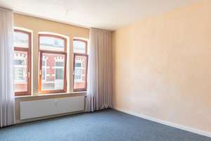 Viel Platz für Ihre Ideen: 4-Zimmer-Wohnung mit flexiblen Nutzungsmöglichkeiten – Die vollständige Adresse der Immobilie erhältst du vom Anbieter., 24534 Stadtmitte, Neumünster – Vorschaubild 4
