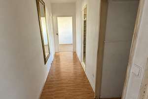 Frisch Renovierte möblierte  2-Zimmer-DG-Wohnung in zentraler Wilmersdorfer Lage – Güntzelstraße 57, 10717 Wilmersdorf, Berlin – Vorschaubild 5