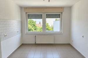 7% Rendite - Erdgeschosswohnung mit Potential, Tageslichtbad & erhöhter AFA – 44866 Wattenscheid-Mitte, Bochum – Vorschaubild 4