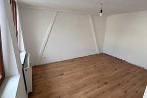 Frisch renovierte und lichtdurchflutete 3-Zimmer-Wohnung im schönen Westend in Wiesbaden – Frankenstraße 2, 65183 Wiesbaden – Vorschaubild 7
