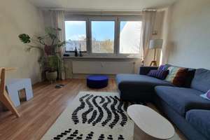 Geräumige 3-Zimmer-Wohnung in Kanalnähe in Neukölln, ab sofort bezugsfertig – Hüttenroder Weg 10-12, 12059 Neukölln (Ortsteil), Berlin – Vorschaubild 2
