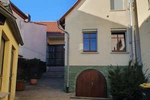 Mietshaus mit durchdachter Raumaufteilung und ruhiger Lage – Alzey-Worms (Kreis) – Vorschaubild 1