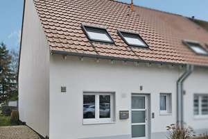 Modern wohnen im Reihenhaus – renoviert, energieeffizient Klasse B, bezugsfertig – Die vollständige Adresse der Immobilie erhältst du vom Anbieter., 41334 Nettetal – Vorschaubild 3