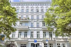 Vollständig, vom Verkäufer, zu modernisierende 4-Zimmerwohnung, Süd-West Ausrichtung