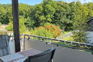 schöne 2-Zimmer-Wohnung mit Ausblick ins Grüne