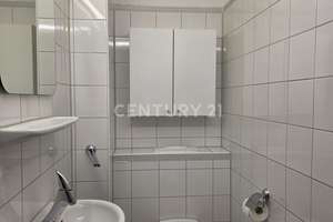 Property thumbnail 16