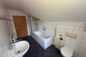 Attraktive Dachgeschosswohnung in Bottrop-Boy mit Loggia – Die vollständige Adresse der Immobilie erhältst du vom Anbieter., 46240 Boy, Bottrop – Vorschaubild 5