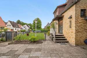 Charmantes Einfamilienhaus mit großzügigem Grundstück und Pool in stadtnaher Lage von Braunschweig! – Die vollständige Adresse der Immobilie erhältst du vom Anbieter., 38116 Lehndorf-Watenbüttel, Braunschweig – Vorschaubild 19