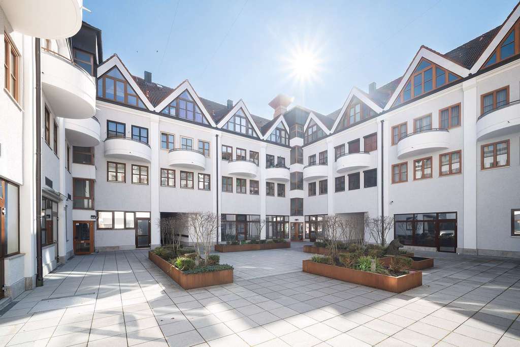 Immobilie in Erding - Clever investieren-Charmante 1,5 Zimmer-Wohnung mit Balkon, provisionsfrei auf geringer Erbpacht - Bild 2