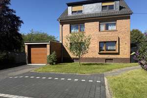 Sankt Augustin-Menden: Gepflegtes 3-Familienhaus für Kapitalanleger – Die vollständige Adresse der Immobilie erhältst du vom Anbieter., 53757 Sankt Augustin – Vorschaubild 10