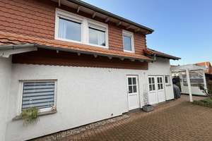 Schönes Mehrfamilienhaus mit einer Wohnfläche von ca. 328 m² und einem Grundstück von ca. 528 m² – Die vollständige Adresse der Immobilie erhältst du vom Anbieter., 37412 Herzberg am Harz – Vorschaubild 4