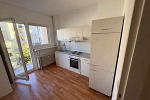 1-Zimmer Wohnung mit zwei Balkonen im 2. OG in Mannheim – Augartenstraße 71, 68165 Schwetzingerstadt/Oststadt, Mannheim – Vorschaubild 2