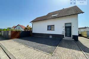 KIRKEL-LIMBACH; MODERNES 1 FH MIT EBK UND SONNIGEM GARTEN IN BEVORZUGTER WOHNLAGE – Saarpfalz-Kreis – Vorschaubild 2