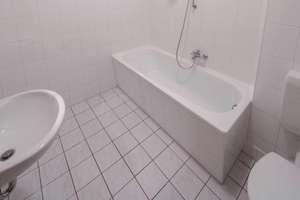 Bezugsfrei: Attraktive Maisonette-Wohnung (ruhiges Hinterhaus) im Herzen von Friedrichshain & Balkon – Die vollständige Adresse der Immobilie erhältst du vom Anbieter., 10247 Friedrichshain, Berlin – Vorschaubild 11