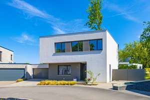 Exklusive Bauhaus-Villa in bester Nachbarschaft – Die vollständige Adresse der Immobilie erhältst du vom Anbieter., 41236 Heyden, Mönchengladbach – Vorschaubild 4