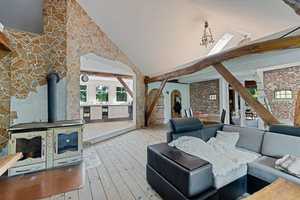 !!Historischer Charme trifft auf modernen Luxus!!
Schöner Resthof mit 2 Einliegerwohnungen in beste – Leer (Kreis) – Vorschaubild 9
