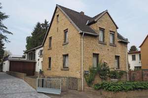 Vermietetes 1–2 Familienhaus mit Entwicklungspotenzial in Mainz-Ebersheim – Die vollständige Adresse der Immobilie erhältst du vom Anbieter., 55129 Ebersheim, Mainz – Vorschaubild 2