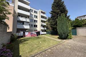 Top 10-Familienhaus mit Balkonen, Aufzug und 6 Garagen in guter Lage von Weitmar-Mark – Markstraße 395, 44795 Weitmar-Mark, Bochum – Vorschaubild 7