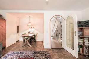 Großzügiges 7-Zimmer-Reihenmittelhaus mit weiterem Ausbaupotenzial und Einzelgarage – Die vollständige Adresse der Immobilie erhältst du vom Anbieter., 81539 Obergiesing, München – Vorschaubild 5