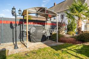 Charmantes Reihenendhaus mit Kamin, Pool und  Garten – Wohnen mit Geschichte und Komfort – Die vollständige Adresse der Immobilie erhältst du vom Anbieter., 46240 Eigen, Bottrop – Vorschaubild 8