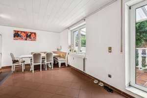 NEUES ANGEBOT !!! Stadthaus | 5 Zimmer | 3 Bäder | Zentrale Lage MG – Die vollständige Adresse der Immobilie erhältst du vom Anbieter., 41063 Eicken, Mönchengladbach – Vorschaubild 13