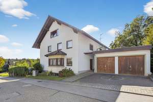 SOFORT FREI! Attraktives 1-Familienwohnhaus (DHH) in bester Wohnlage – Die vollständige Adresse der Immobilie erhältst du vom Anbieter., 76228 Stupferich, Karlsruhe – Vorschaubild 3