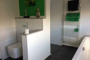 Nähe Porsche, exklusive Loft-artige 2-Zi.-EG-Wohnung mit Balkon und EBK in Zuffenhausen – Im Salzweg 78, 70439 Zuffenhausen-Frauensteg, Stuttgart – Vorschaubild 6