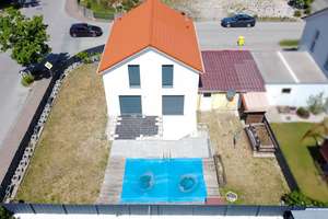 Familienfreundliches Erbpacht-Haus mit Pool – modernes Wohnen zum attraktiven Einstiegspreis – Die vollständige Adresse der Immobilie erhältst du vom Anbieter., 84518 Garching an der Alz – Vorschaubild 3