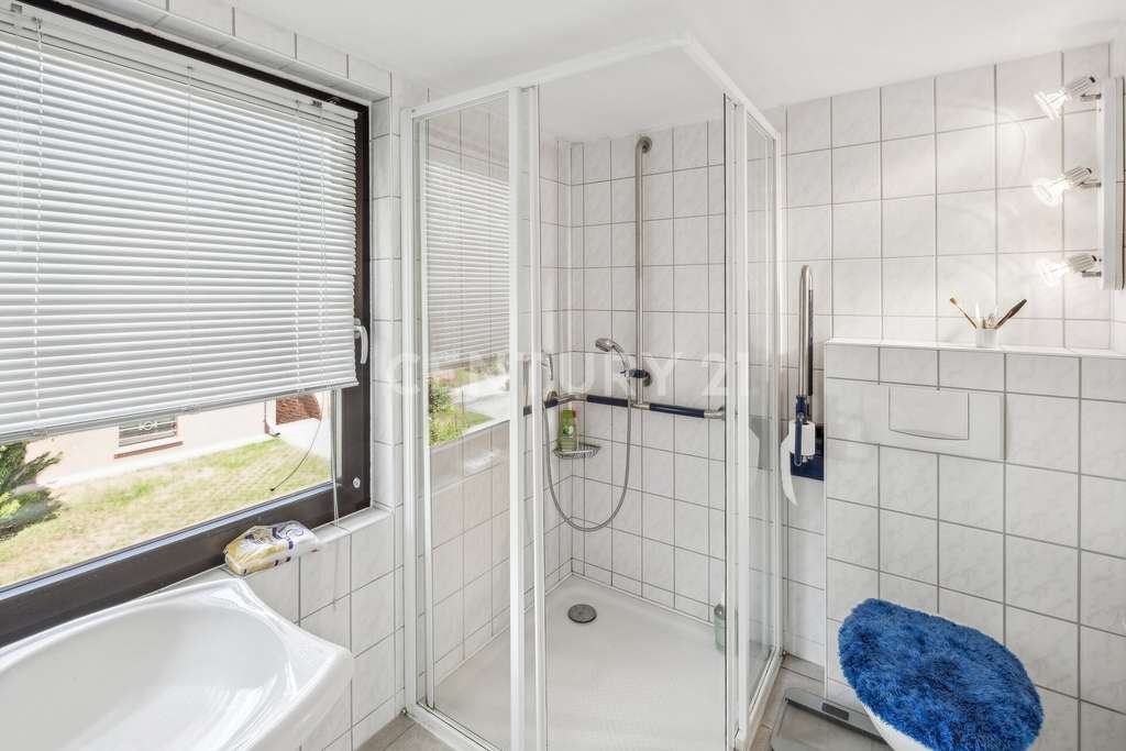 Immobilie in Woltersdorf - Ihr neues Zuhause: 4-Zimmer-Einfamilienhaus mit großem Grundstück und Garage in Woltersdorf - Bild 4