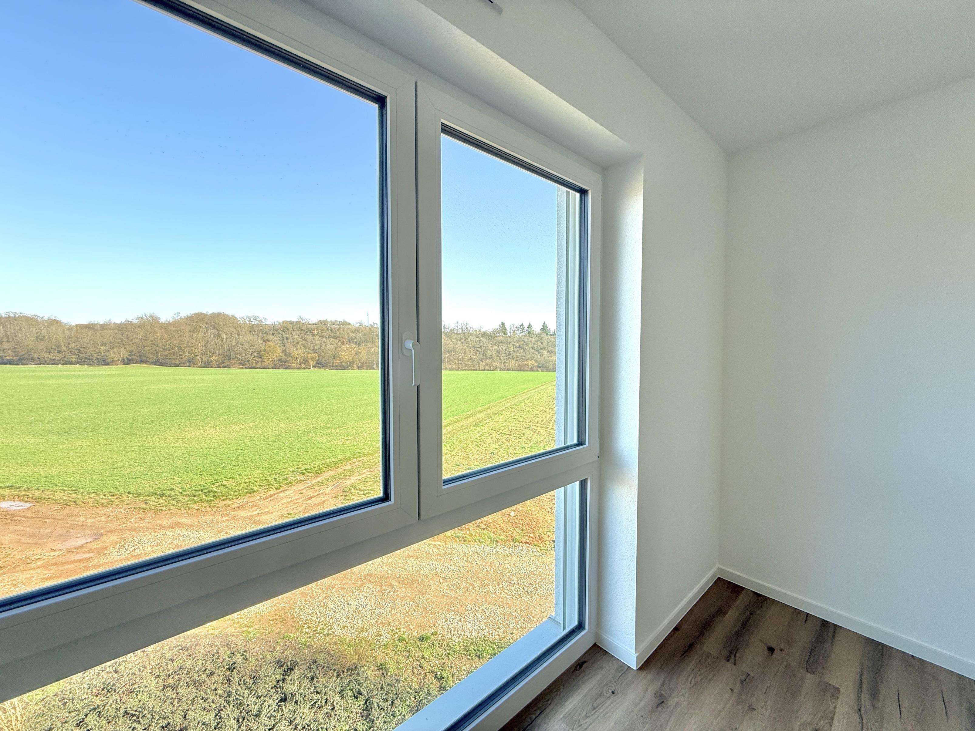 Immobilie in Gutenberg - Gräfenbachquartier – Panoramablick in Hargesheim

Tag der offenen Tür, 21.02.2026, 10 Uhr bis 13 Uhr - Bild 8