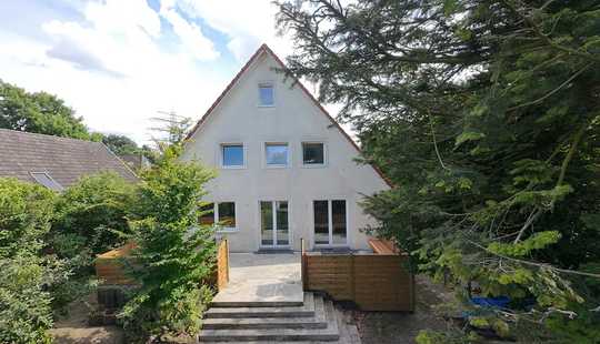 Bild von Großzügiges Einfamilienhaus am Wanderweg gelegen - Nähe Niendorfer Gehege und Kollau