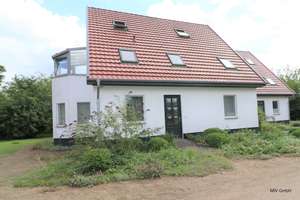 2 Häuser - ein Preis  VHB- mit großem Garten in der Mecklenburgischen Seenplatte – Eichenweg 10, 19395 Ganzlin – Vorschaubild 3