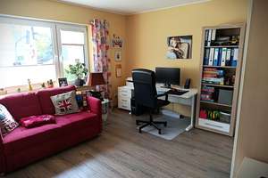 Großzügige 4-Zimmer-Wohnung in Solingen-Mitte – Die vollständige Adresse der Immobilie erhältst du vom Anbieter., 42651 Solingen-Mitte, Solingen – Vorschaubild 12
