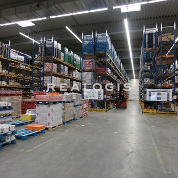 ca. 11.550 m² Lager-/Logistikfläche mit Büro an der A9 - teilbar