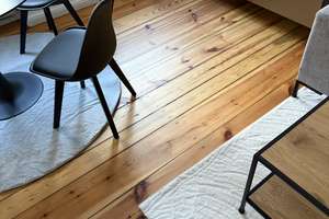 Modernisiert! Charmante 2-Zimmer-Altbauwohnung mit Balkon in ruhiger Lage - befristet 5 Jahre