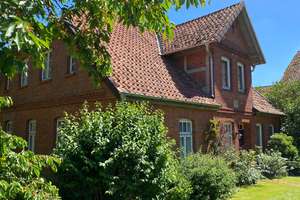 Charmantes Bauernhaus mit Wirtschaftsgebäuden – Die vollständige Adresse der Immobilie erhältst du vom Anbieter., 29549 Bad Bevensen – Vorschaubild 1