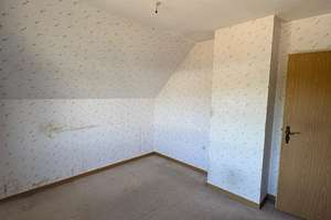 Zweifamilienhaus mit großem Garten und Entwicklungspotenzial in Bad Salzuflen zu verkaufen! – Die vollständige Adresse der Immobilie erhältst du vom Anbieter., 32107 Bad Salzuflen – Vorschaubild 14