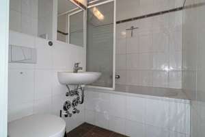 Möblierte  Wohnung  im 8. OG  - Balkon & Blick aufs Berliner Schloss – Die vollständige Adresse der Immobilie erhältst du vom Anbieter., 10117 Mitte (Ortsteil), Berlin – Vorschaubild 11