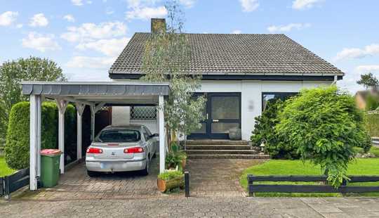 Bild von Familienfreundliches Einfamilienhaus mit schönem Grundstück in ruhiger Lage von Hamburg-Poppenbüttel