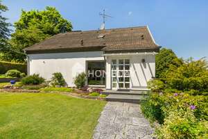 Familienfreundliches Einfamilienhaus mit Sauna, Doppelgarage und schönem Garten – Die vollständige Adresse der Immobilie erhältst du vom Anbieter., 45219 Kettwig, Essen – Vorschaubild 4