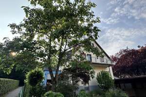 Großzügiges Mehrgenerationenhaus mit vielfältigen Nutzungsmöglichkeiten – Die vollständige Adresse der Immobilie erhältst du vom Anbieter., 65779 Kelkheim (Taunus) – Vorschaubild 2