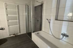 Charmantes Reihenmittelhaus in ruhiger Lage mit Gestaltungspotential – Die vollständige Adresse der Immobilie erhältst du vom Anbieter., 79669 Zell im Wiesental – Vorschaubild 11