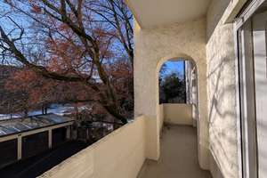 * Schwabing * Ab sofort * 3 Zimmer * 2er WG geeignet * Wohnzimmer * Balkon * – Leopoldstrasse 105, 80802 Münchner Freiheit, München – Vorschaubild 5