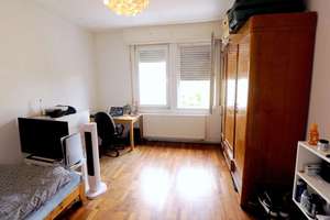 Stilvoller Altbauklassiker mit Südwestbalkon – lichtdurchflutete 3-Zimmer-Wohnung – Die vollständige Adresse der Immobilie erhältst du vom Anbieter., 70435 Zuffenhausen-Mitte, Stuttgart – Vorschaubild 4