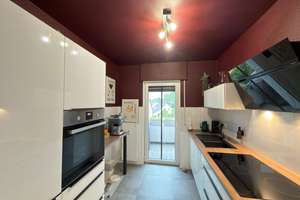 schicke moderene Wohnung 3. OG, 2 Balkone, Haus Neu gedämmt 16 cm – Maurinusstraße 47, 51381 Quettingen, Leverkusen – Vorschaubild 4
