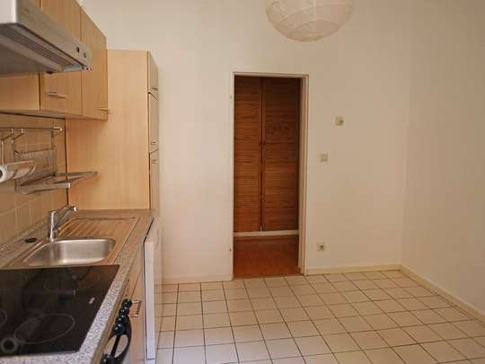 Hohe ruhige 2-Zim. Altbauwohnung nahe Tempelhofer Feld - Bild 10