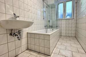 Sanierte 3er-WG in Top Lage | Erstbezug | Hochwertige Einbauküche – Werastraße 128, 70190 Stöckach, Stuttgart – Vorschaubild 9