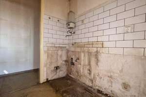 Sanierungsbedürftiges 1-Zimmer-Apartment mit Loggia, Stellplatz + Aufzug in zentraler Weststa – Die vollständige Adresse der Immobilie erhältst du vom Anbieter., 76133 Weststadt, Karlsruhe – Vorschaubild 7