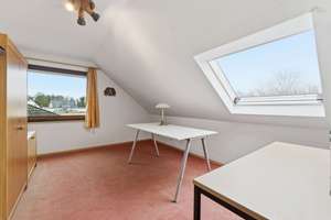 Freistehendes Einfamilienhaus mit Wintergarten und Garage – Die vollständige Adresse der Immobilie erhältst du vom Anbieter., 41066 Bettrath-Hoven, Mönchengladbach – Vorschaubild 19