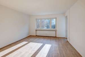 Lichtdurchflutete 3-Zimmer-Wohnung mit Südbalkon & TG-Stellplatz!